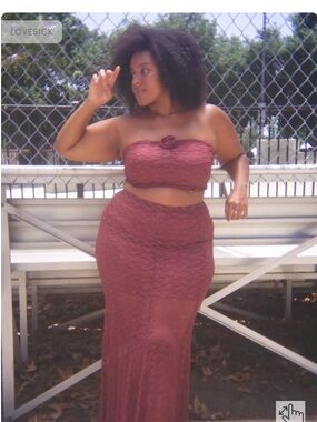Torrid - size 1 (14/16) Lovesick Dusty Mauve Textured Maxi Skirt Set 2 pcs